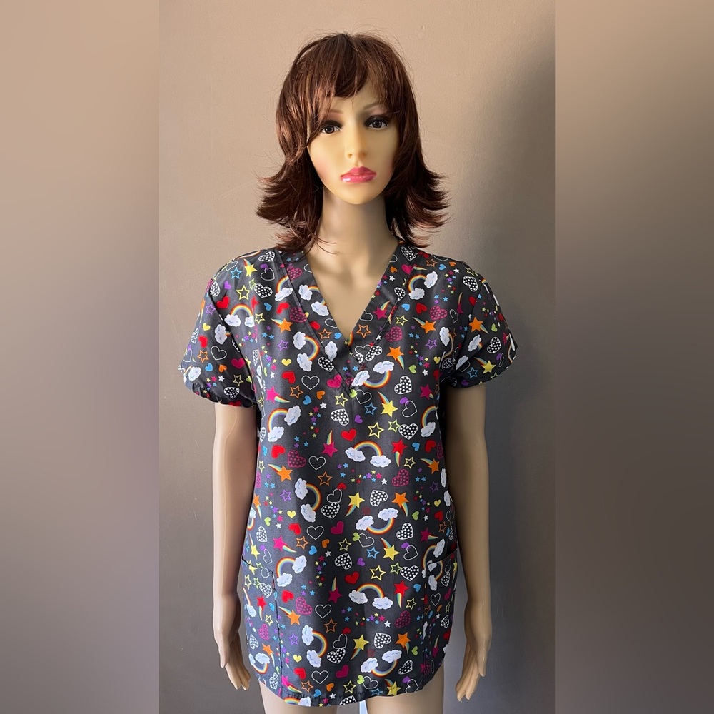 Cassandra O Dark Gray Rainbow & Star Print Scrub Top